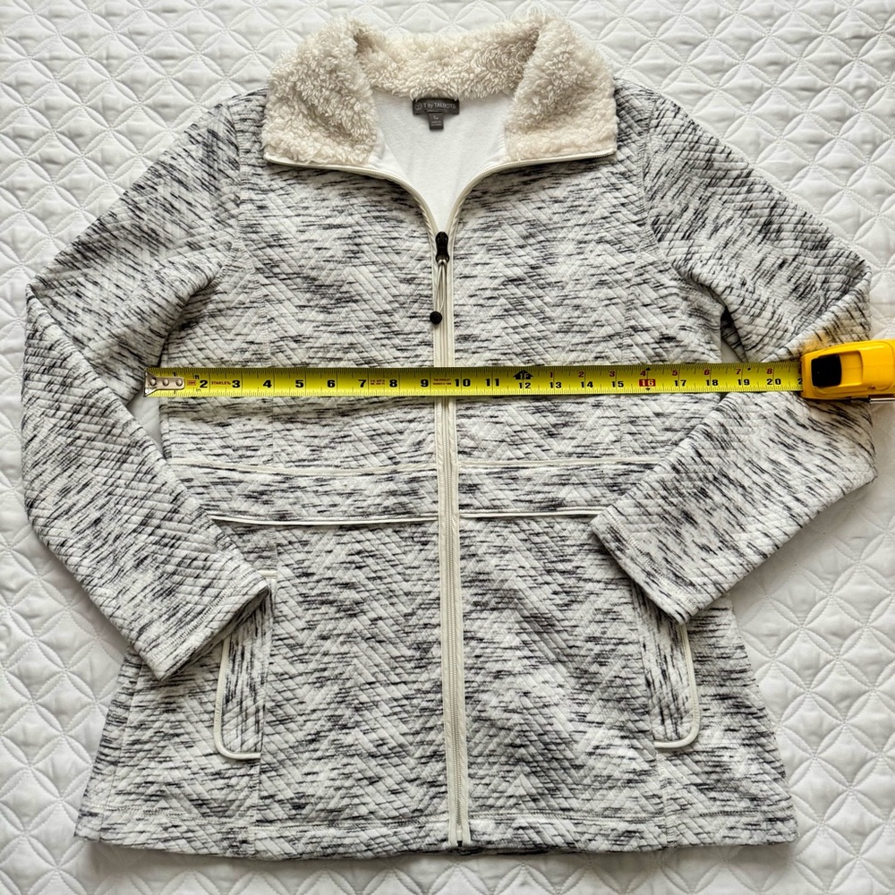 T by Talbots Fleece-Trim Quilted Jacquard Full Zip Jacket Gray Ivory Size SP - Picture 7 of 16